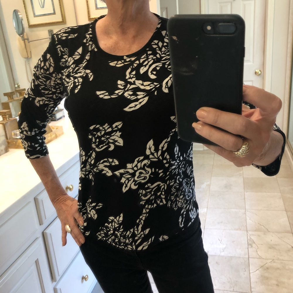 Black & White design long sleeve T style, Sz S - Picture 4 of 11